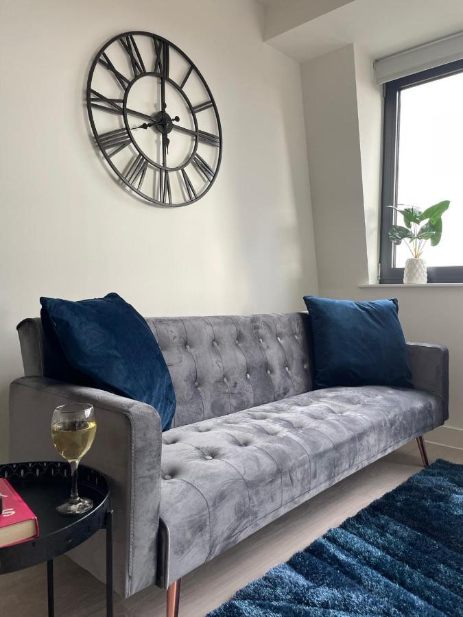 Premier Suite- Bedford City Centre With Free Gym & Parking Экстерьер фото